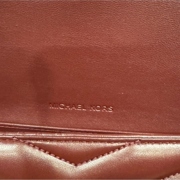 MICHAEL KORS Burgundy Wallet - Picture 3 of 7
